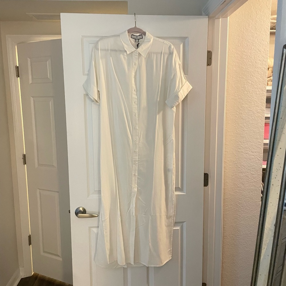 Rachel Parcell Ivory Button-Up Blouse